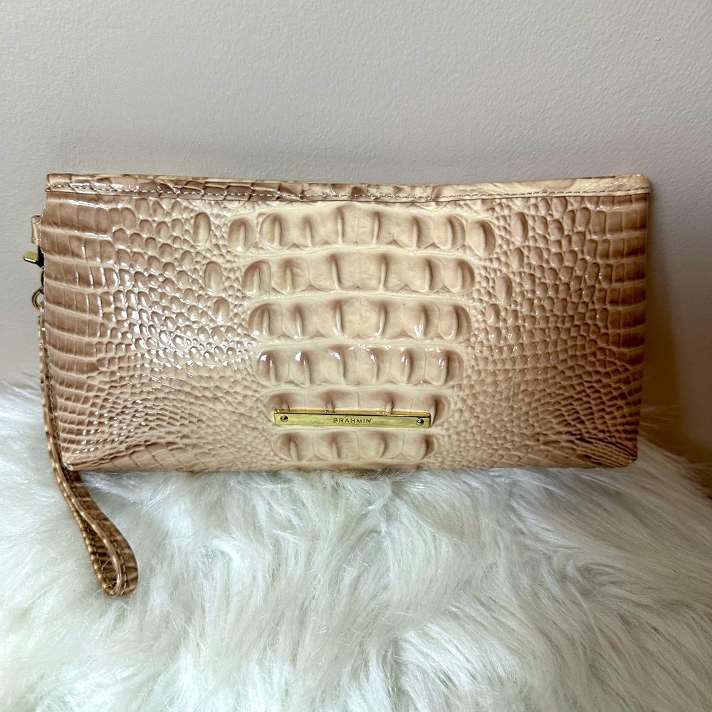 Brahmin Melbourne Kayla Wristlet